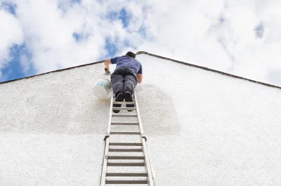 Peinture extérieure à Entrechaux — façades et ravalement